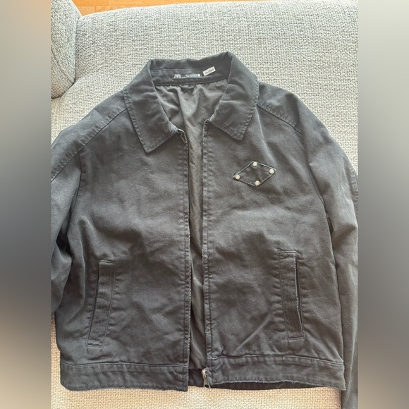 Zara Black Washed Denim Jacket with Studs – Size Large (Men’s) - Picture 6 of 16